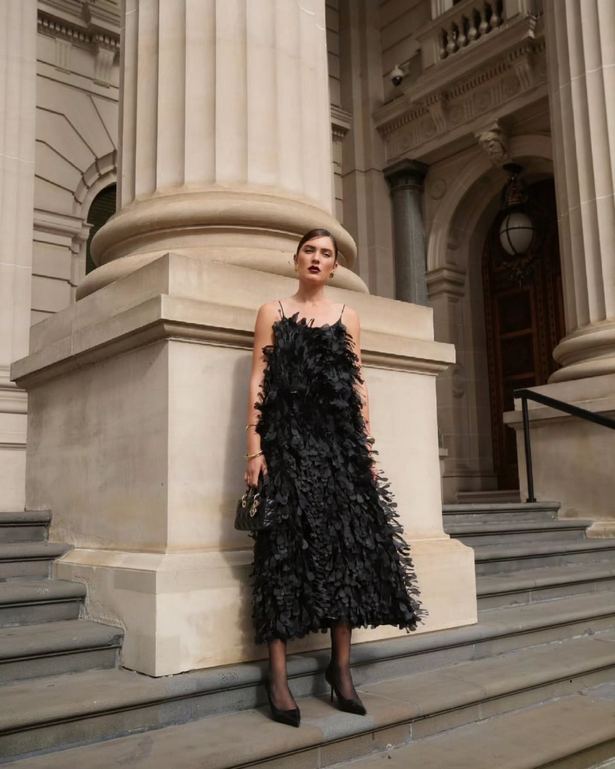 Что надеть на Новый 2027 год: идеи новогодних образов