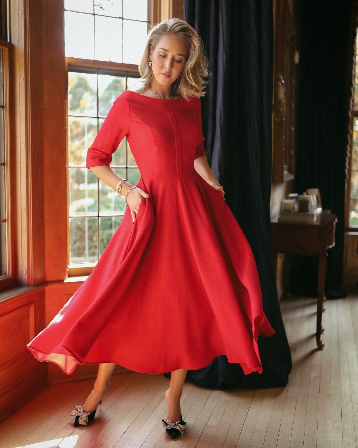 Что надеть на Новый 2027 год: идеи новогодних образов